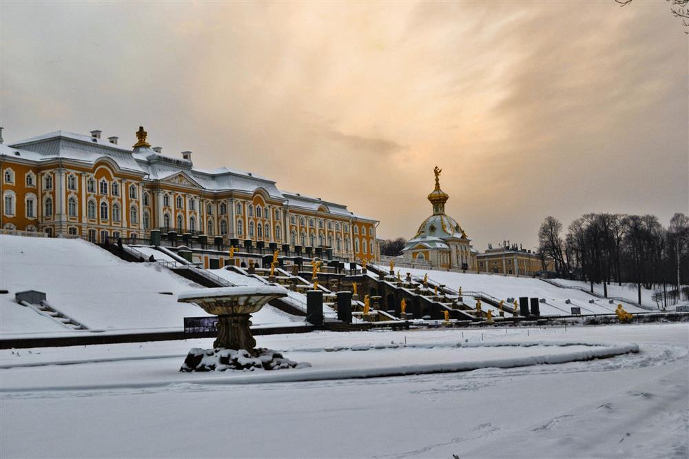 Топ 10 мест в спб ленинградской области для зимнего отдыха на 1 день выходные петергоф парк
